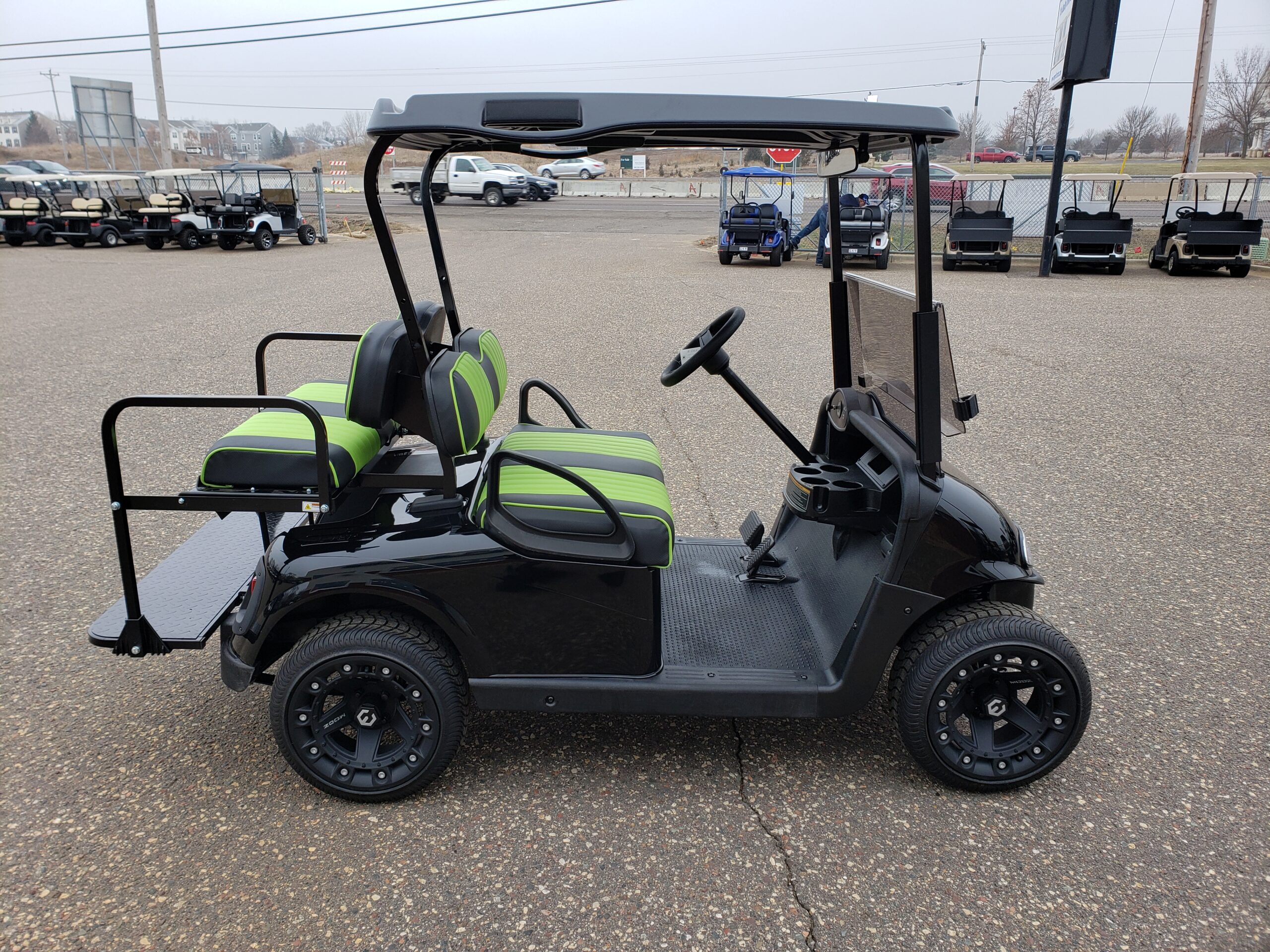 2018 EZ-GO RXV | RM Golf Carts